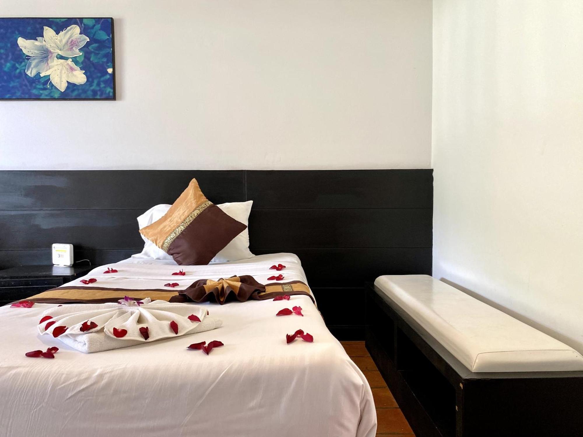 H.R.K.Resort Patong Dış mekan fotoğraf