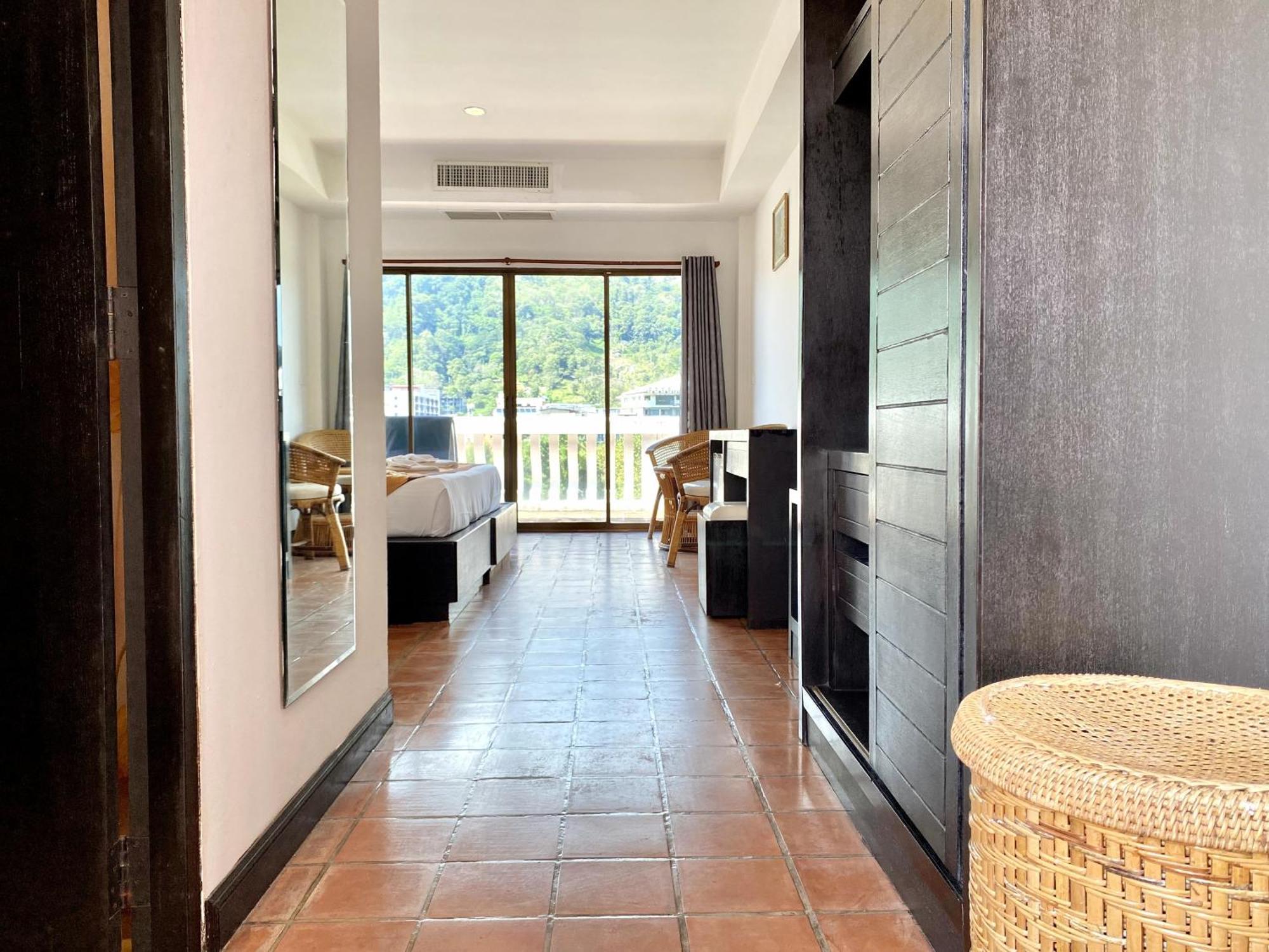 H.R.K.Resort Patong Dış mekan fotoğraf