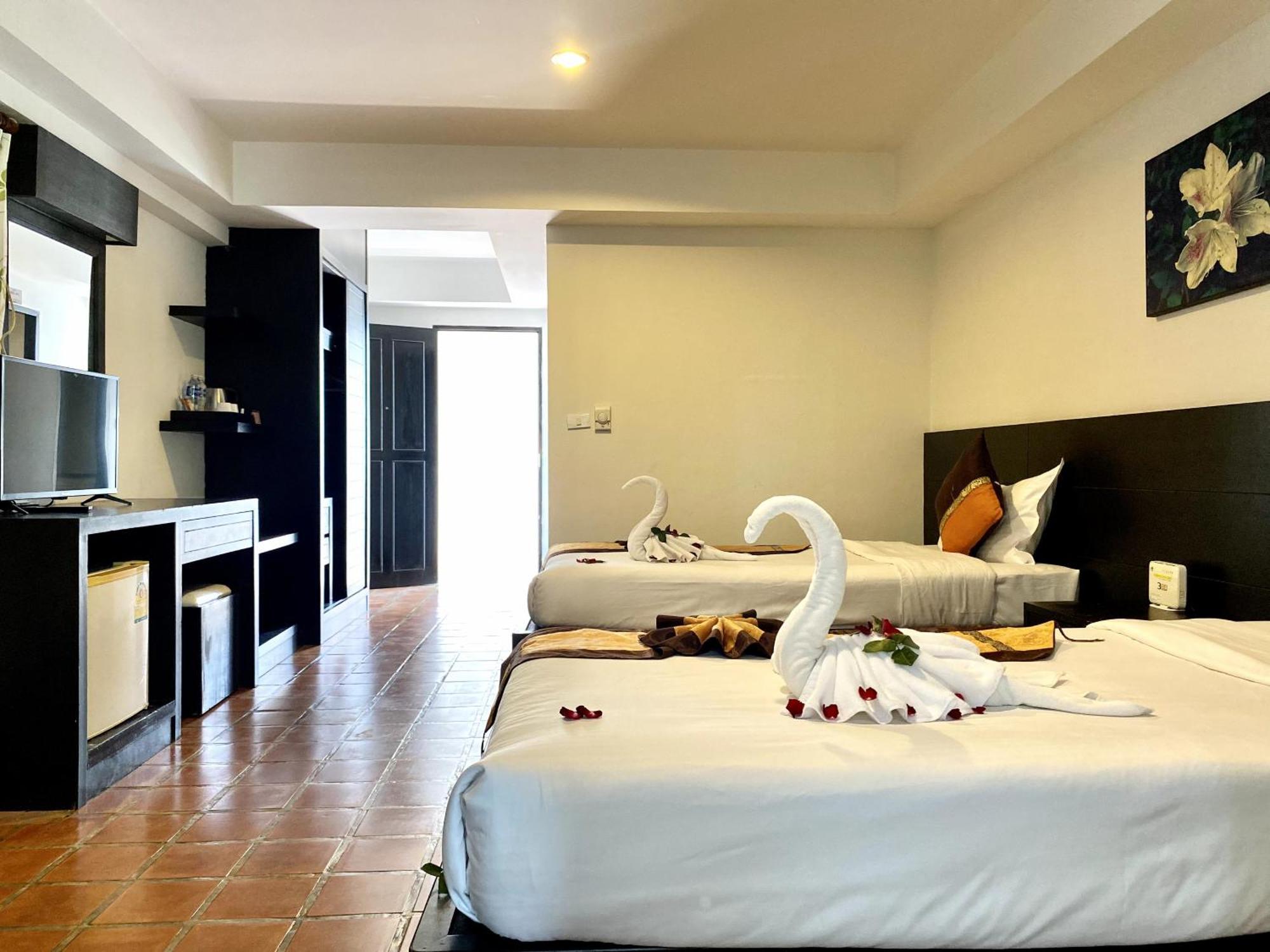 H.R.K.Resort Patong Dış mekan fotoğraf