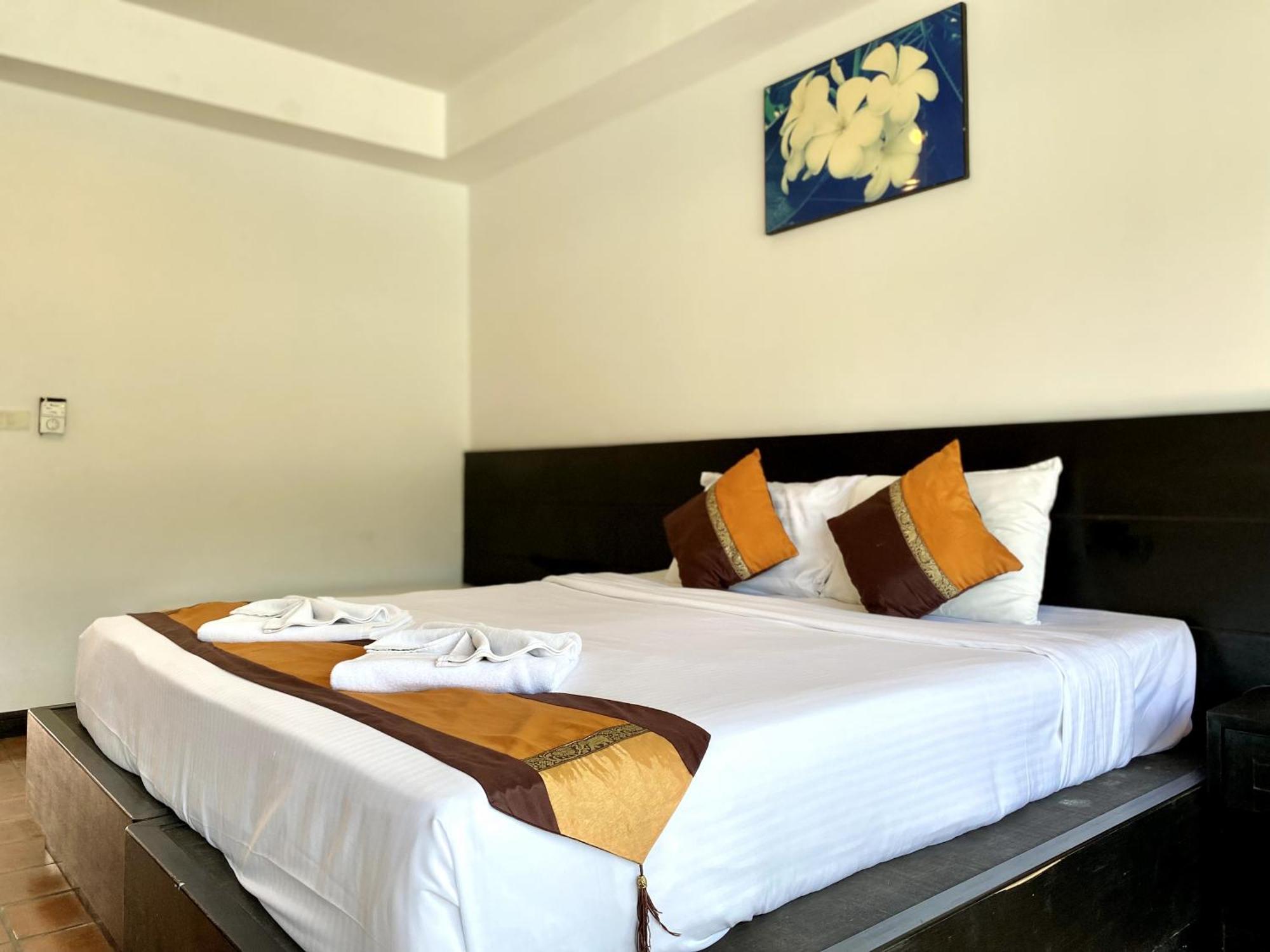 H.R.K.Resort Patong Dış mekan fotoğraf