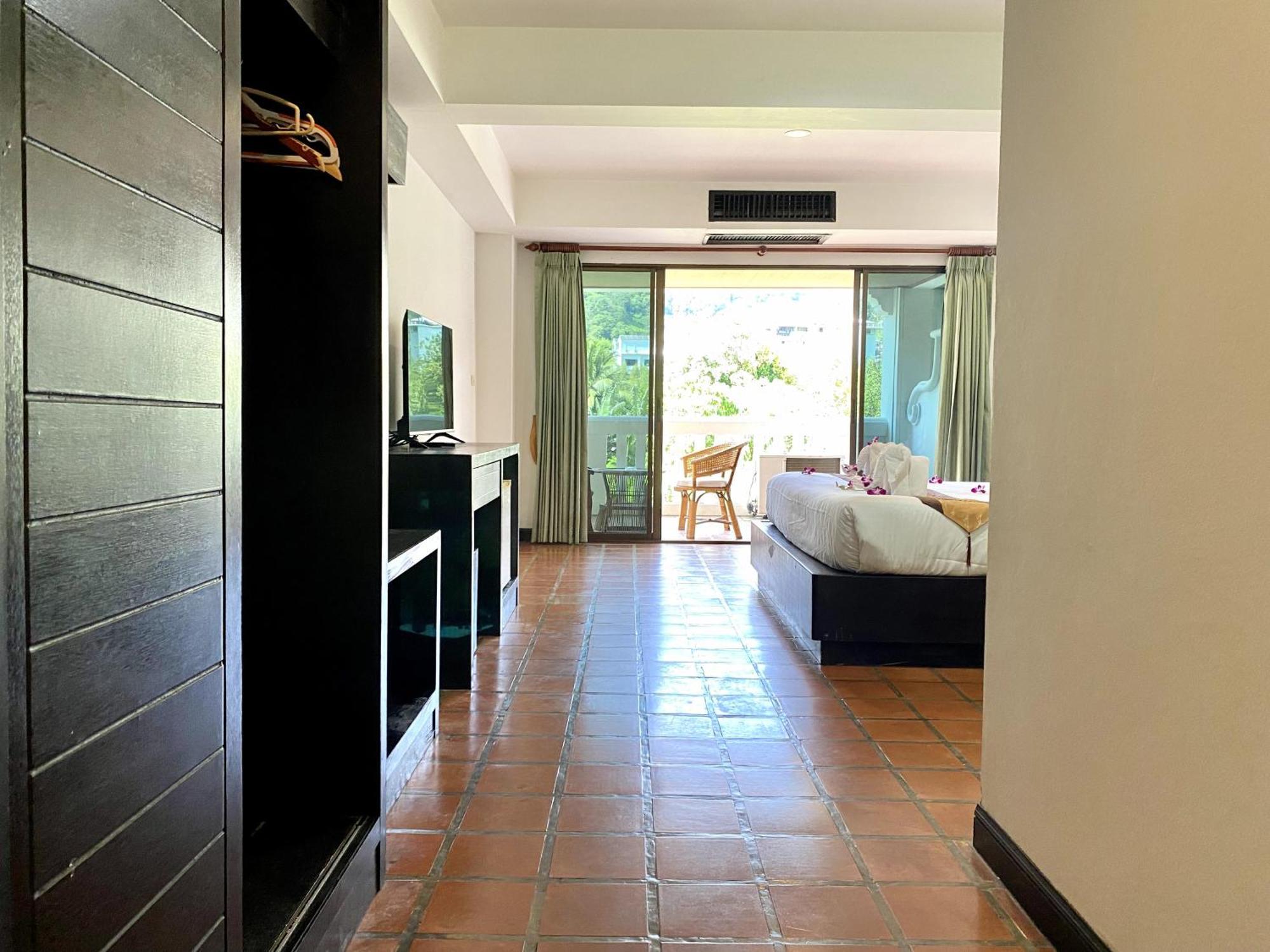 H.R.K.Resort Patong Dış mekan fotoğraf