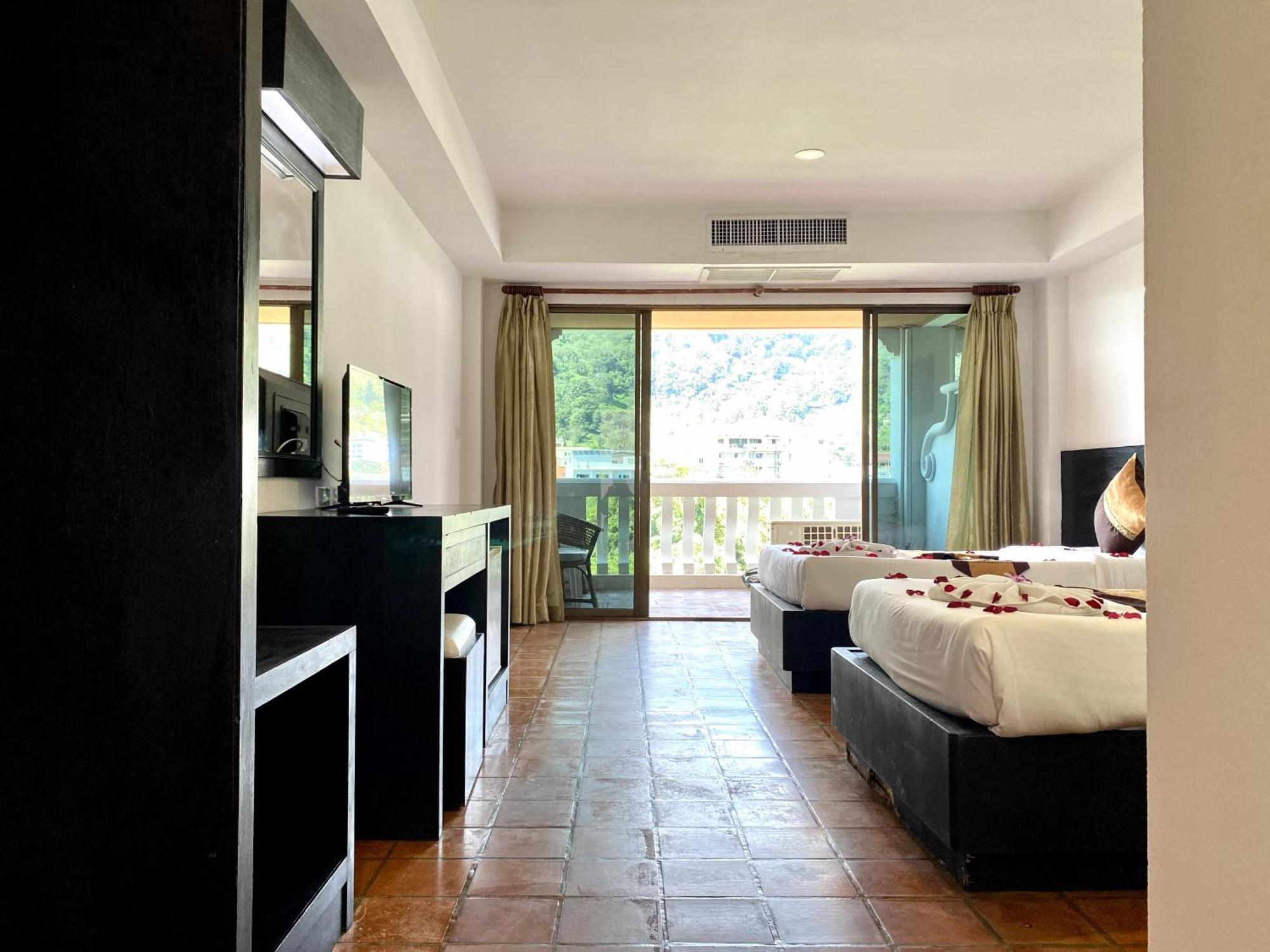 H.R.K.Resort Patong Dış mekan fotoğraf