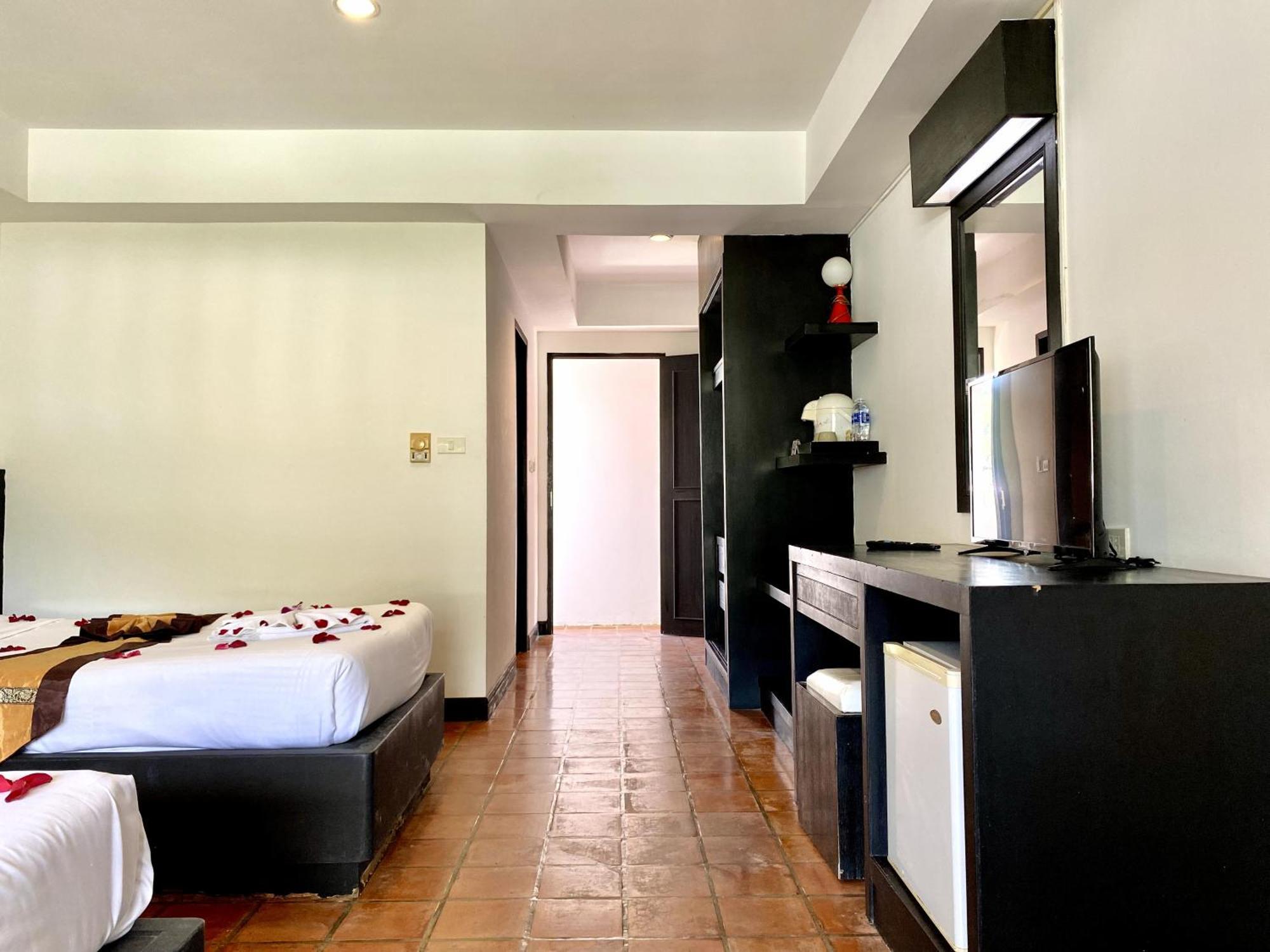 H.R.K.Resort Patong Dış mekan fotoğraf