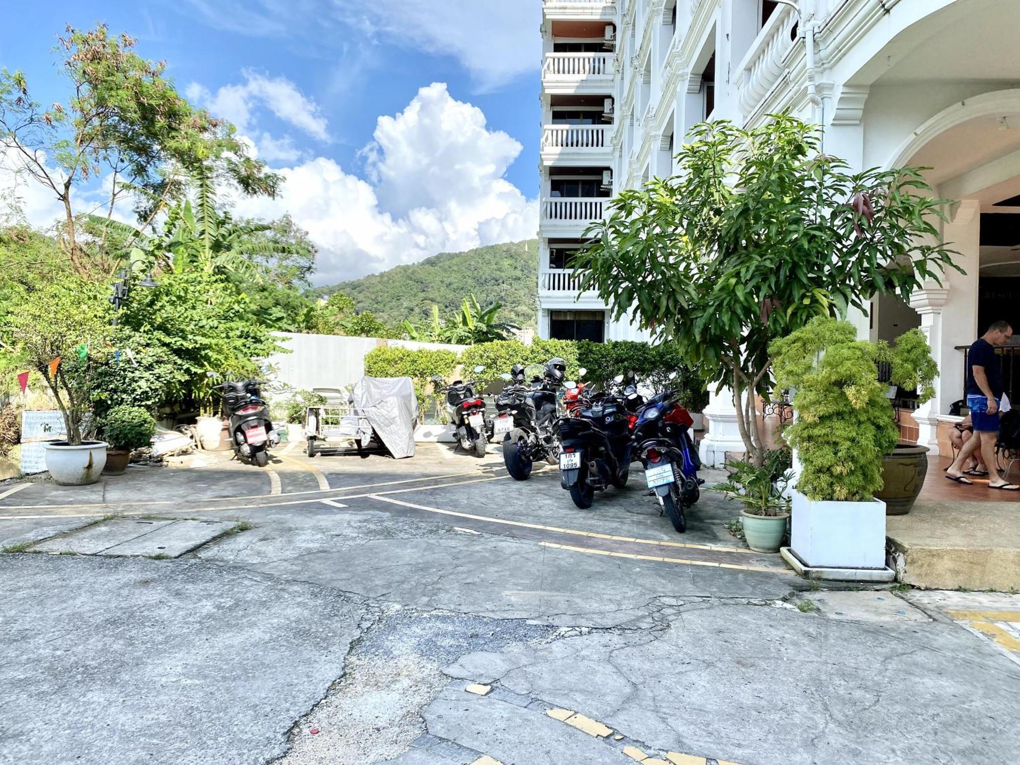H.R.K.Resort Patong Dış mekan fotoğraf